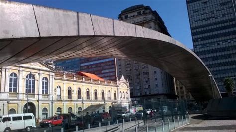PRAÇA REVOLUÇAO .